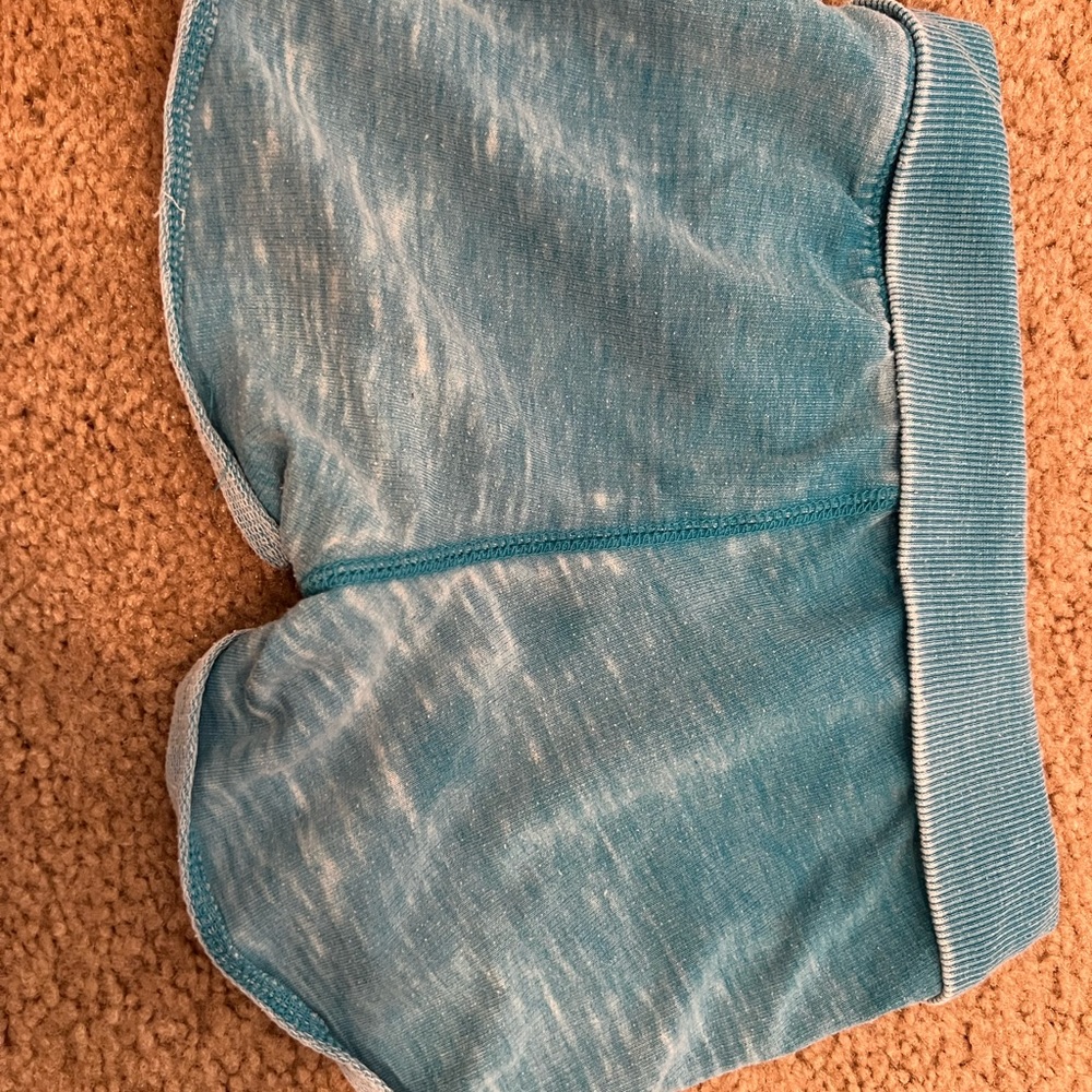 Girls Roxy shorts - Picture 3 of 3